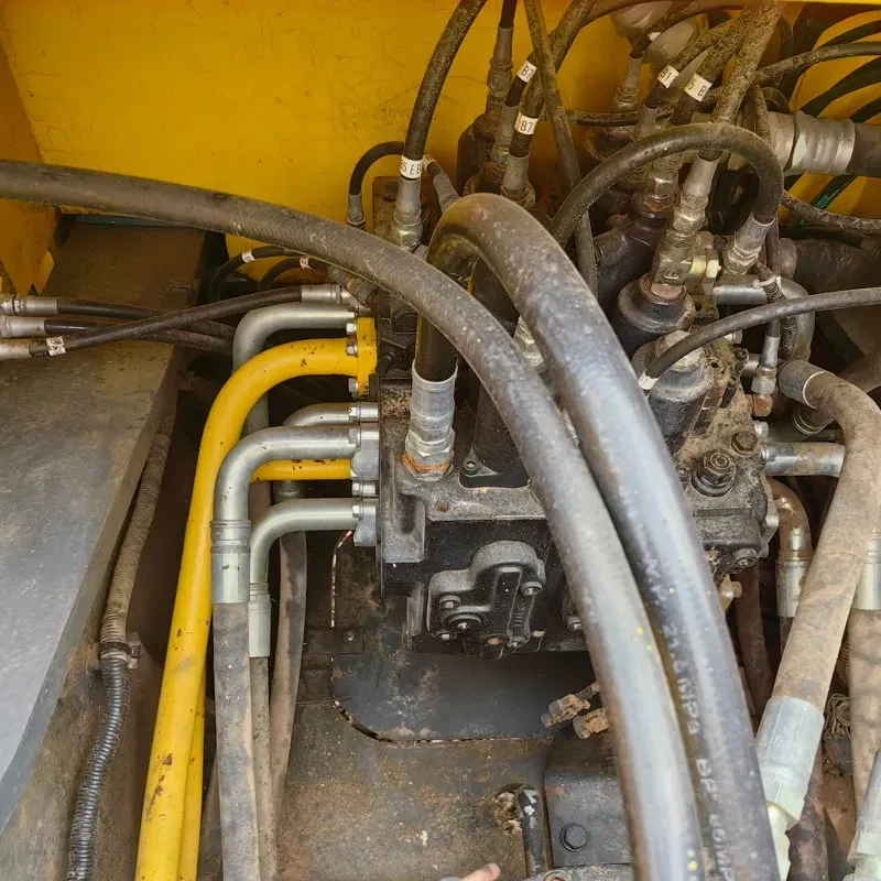 UsedKobelco SK260Экскаватор