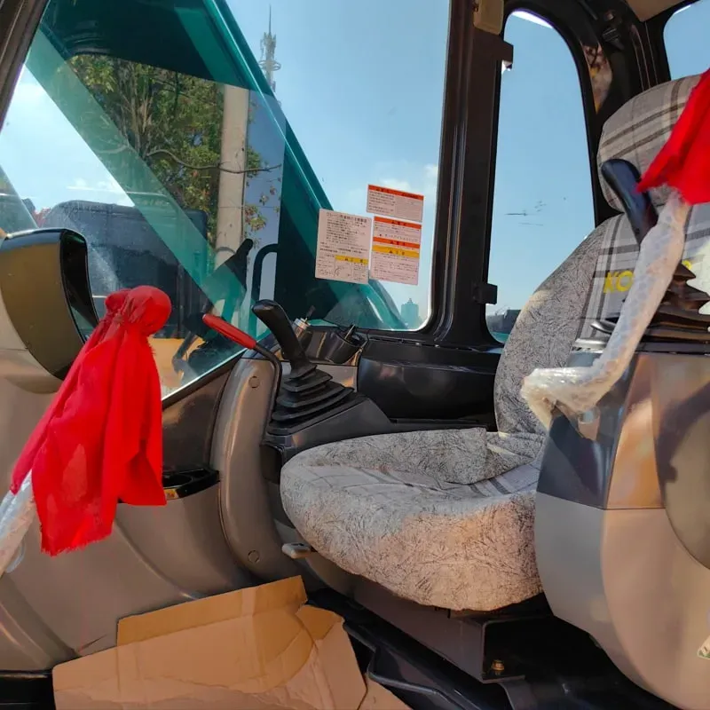 UsedKobelco SK75Экскаватор