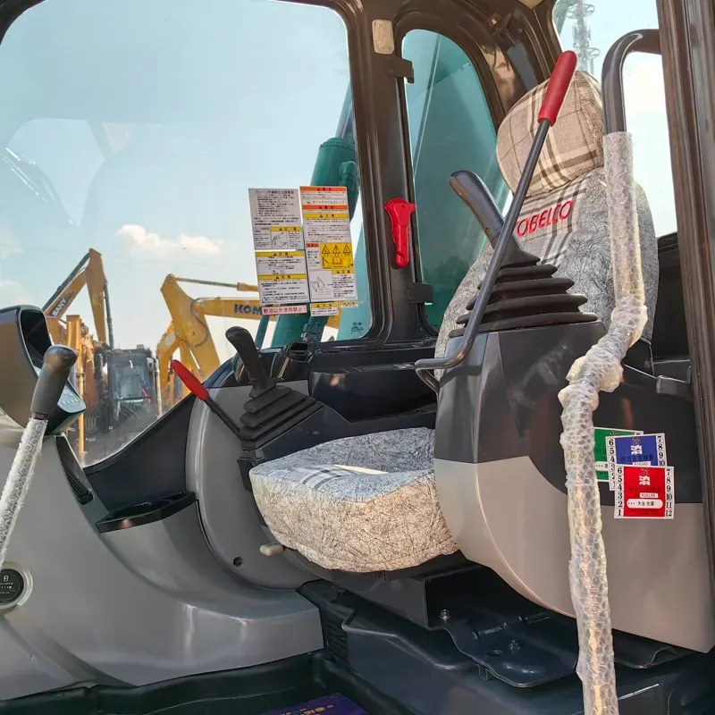 UsedKobelco SK75Экскаватор