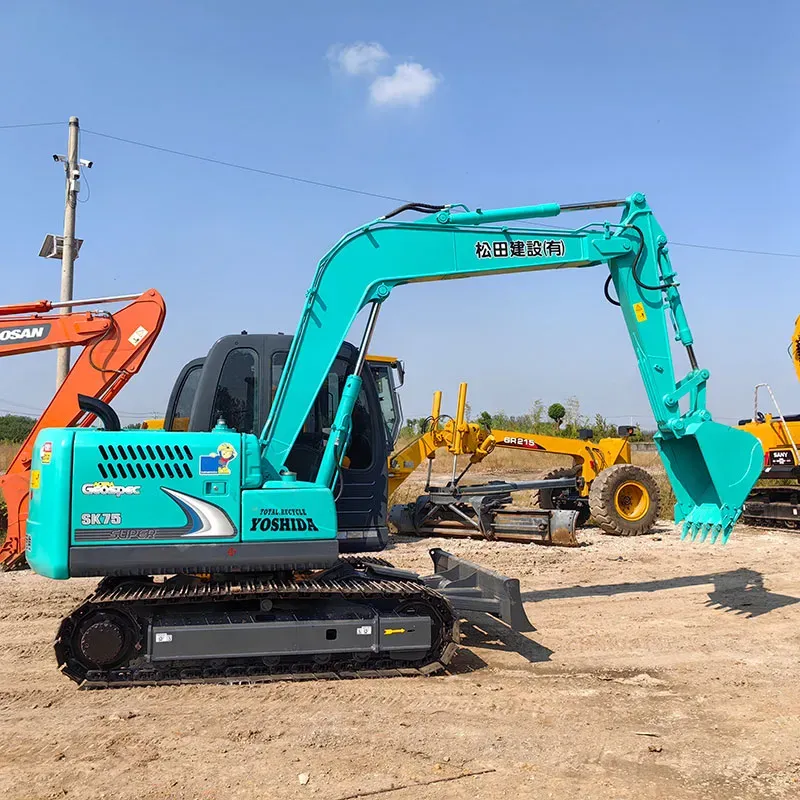 UsedKobelco SK75Экскаватор