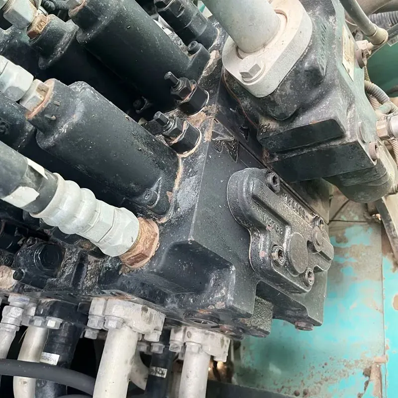UsedKobelco SK200-13Экскаватор