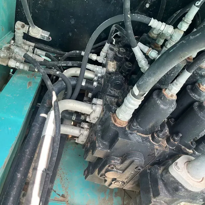 UsedKobelco SK200-13Экскаватор