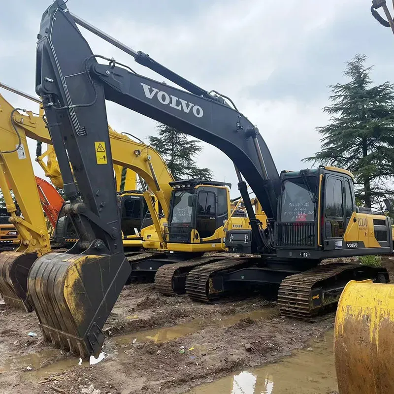 UsedVolvo 240Excavator