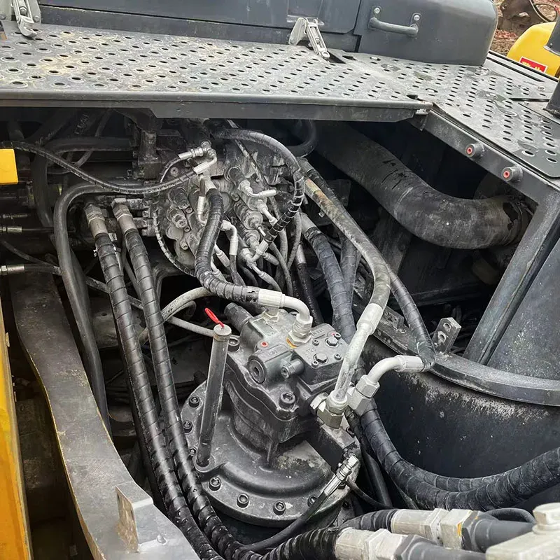 UsedVolvo 240Excavator