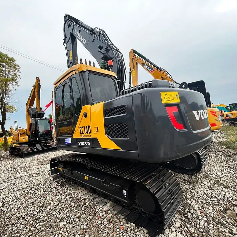 Used Volvo 140 excavator
