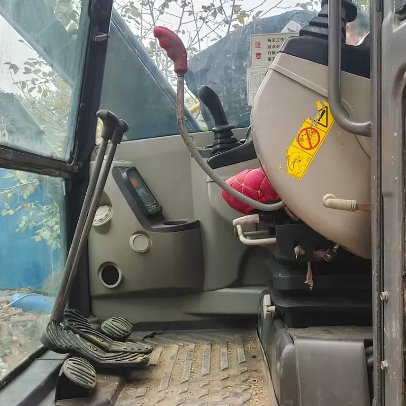 UsedVolvo 80DExcavator