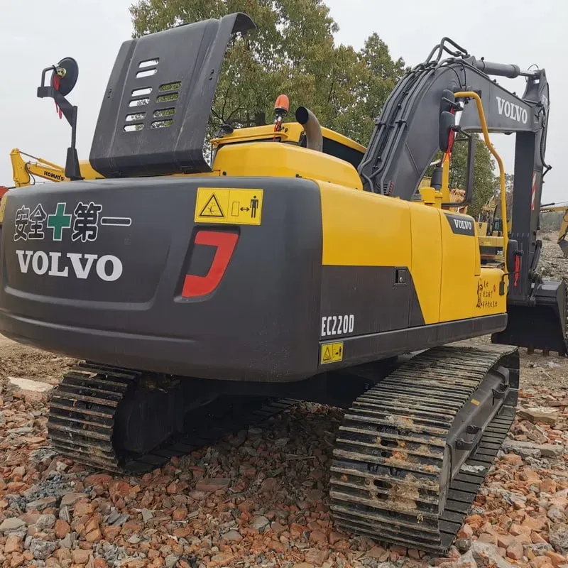 UsedVolvo 220DExcavator