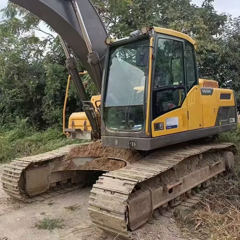 UsedVolvo 220DЭкскаватор