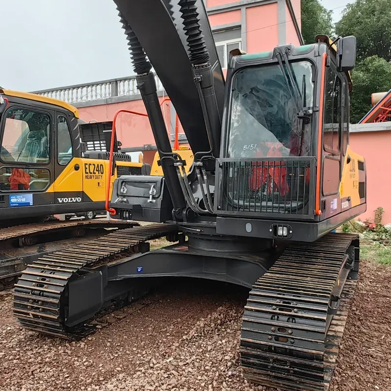 UsedVolvo 240Excavator