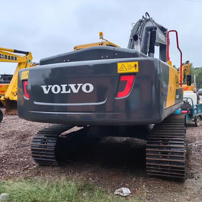 UsedVolvo 240Excavator
