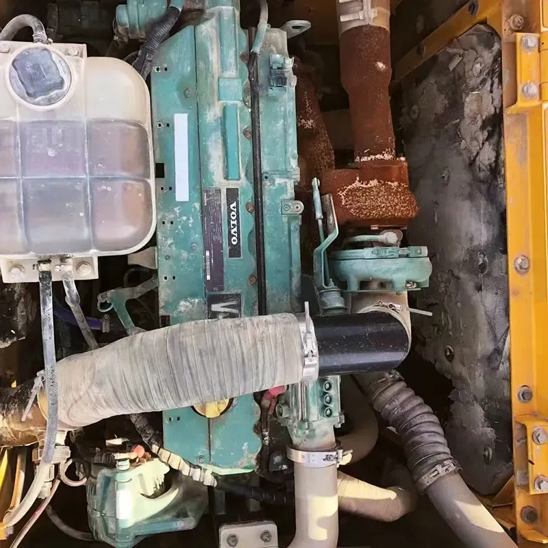 UsedVolvo 250Экскаватор