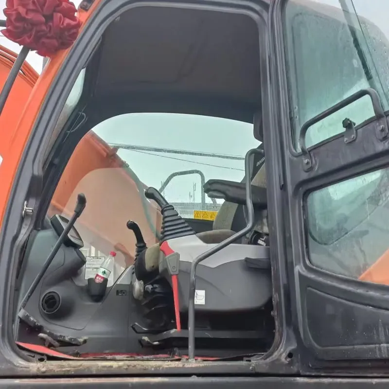 UsedDoosan DX130Экскаватор