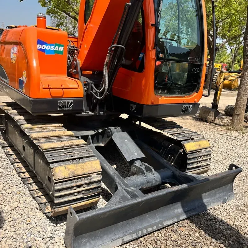 UsedDoosan DX75Excavator