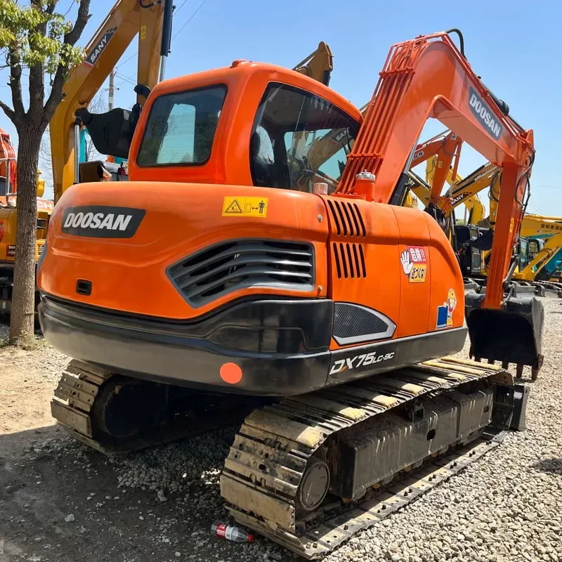 UsedDoosan DX75Excavator
