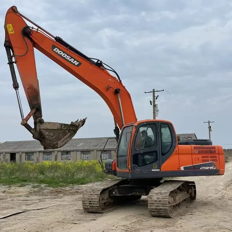 UsedDoosan DX215Excavator