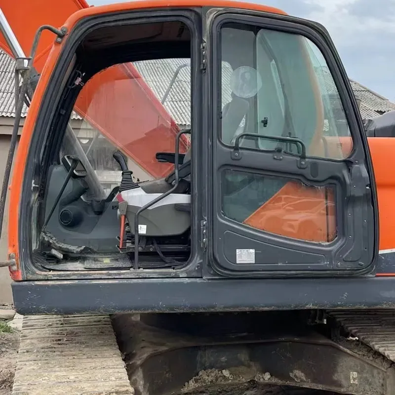 UsedDoosan DX215Excavator