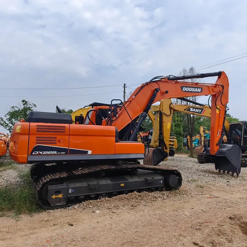 UsedDoosan DX225LC-9CЭкскаватор