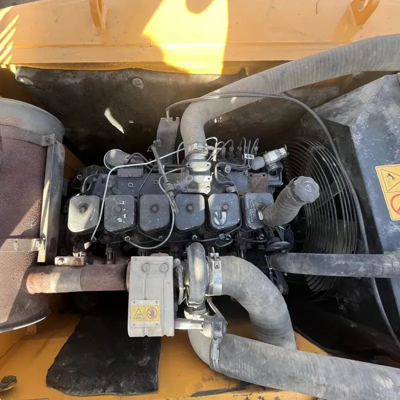 UsedHyundai 215 wheelЭкскаватор