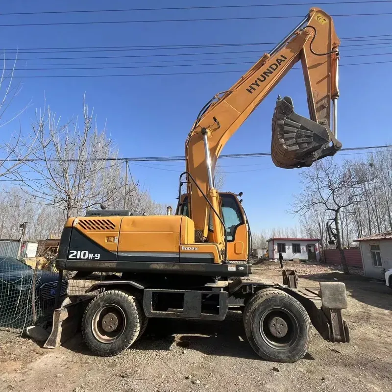 UsedHyundai 215 wheelЭкскаватор