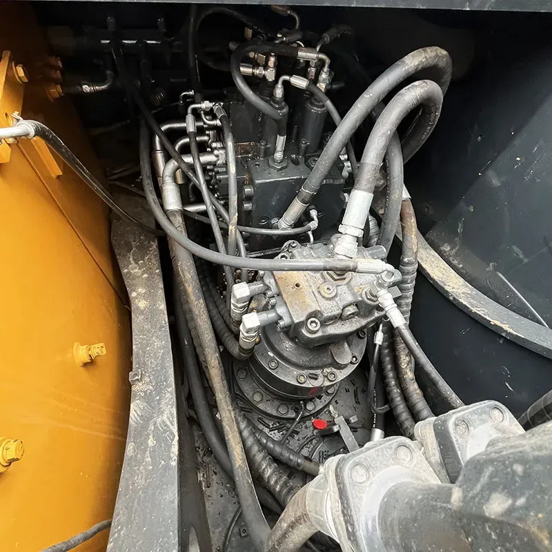 UsedHyundai 215Экскаватор
