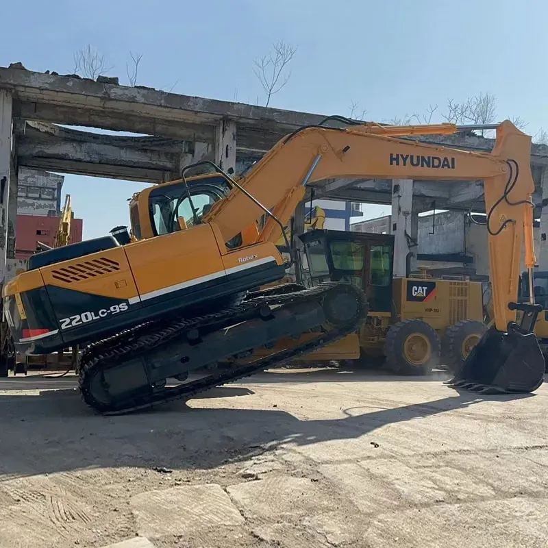 UsedHyundai 220Экскаватор