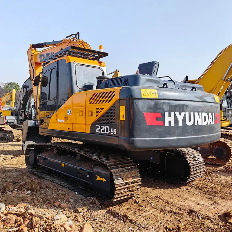 Used Hyundai 220 excavator