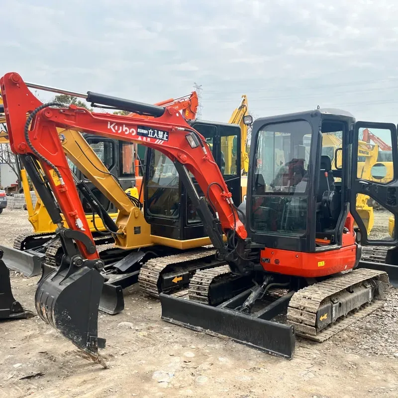 Used Kubota U-35 excavator