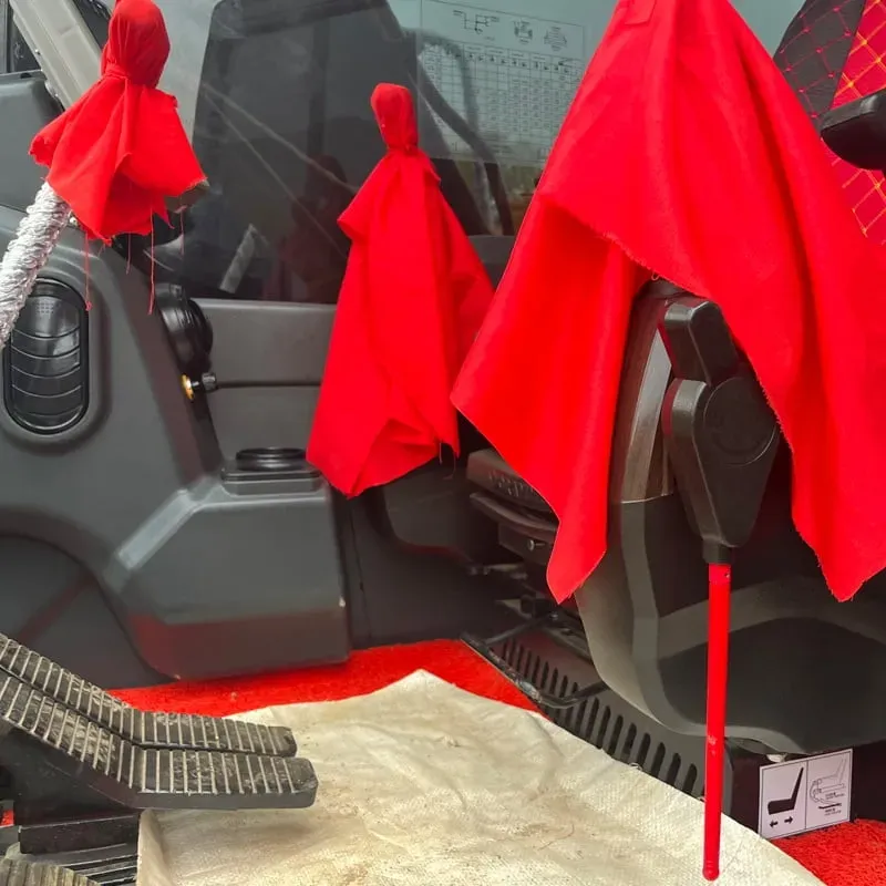 UsedSany 135Экскаватор