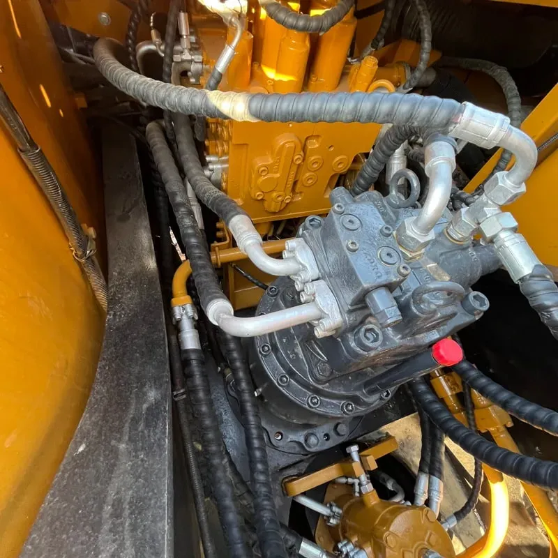 UsedSany 215Экскаватор