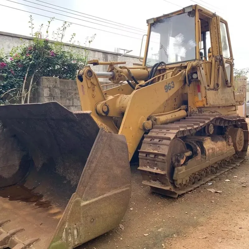 Used Caterpillar 963 excavator