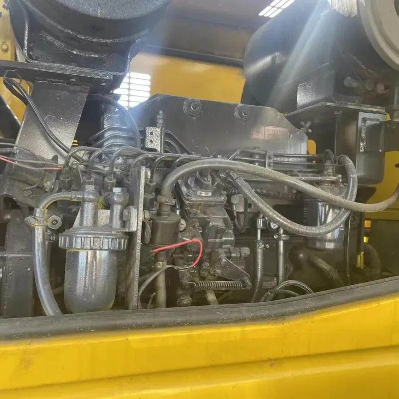 UsedKomatsu 320Loader