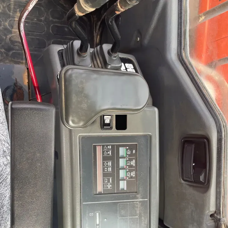 UsedKomatsu 600Loader