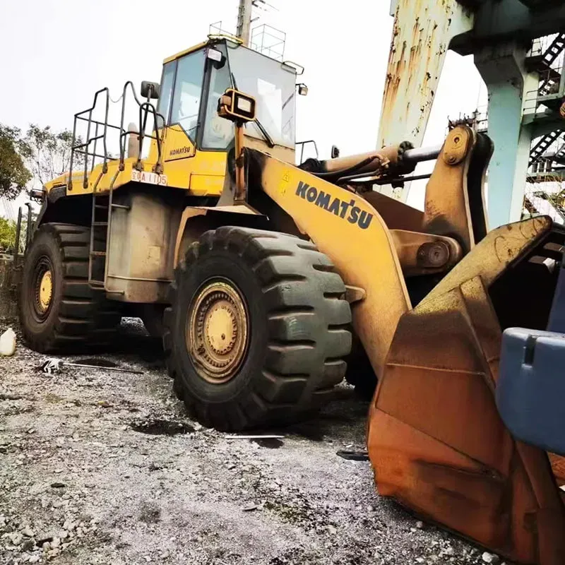 UsedKomatsu 600-6Loader