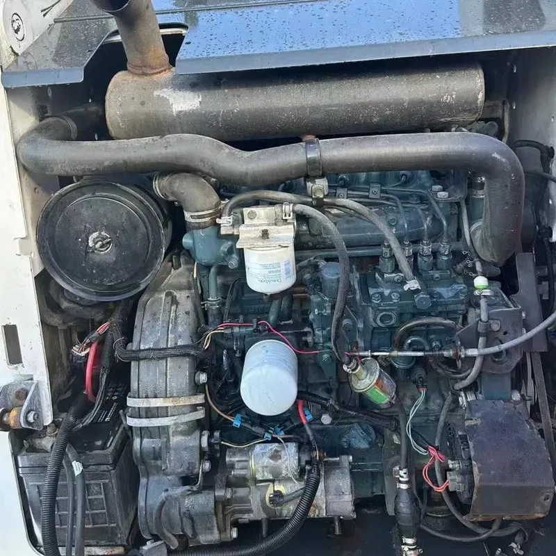 UsedBobcat S300Погрузчик