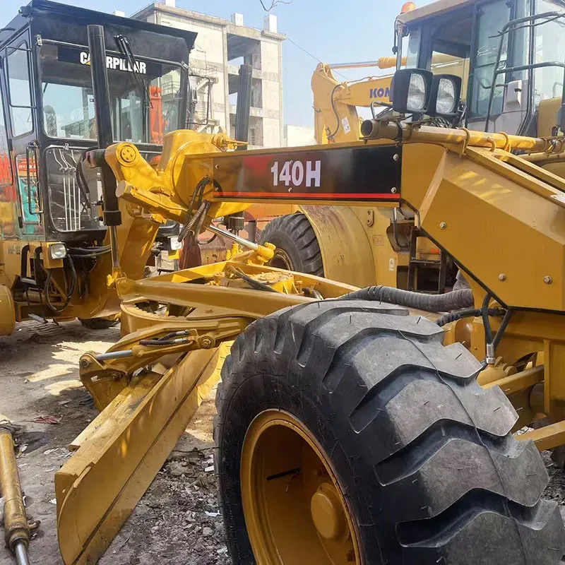 UsedCaterpillar 140HАвтогрейдер