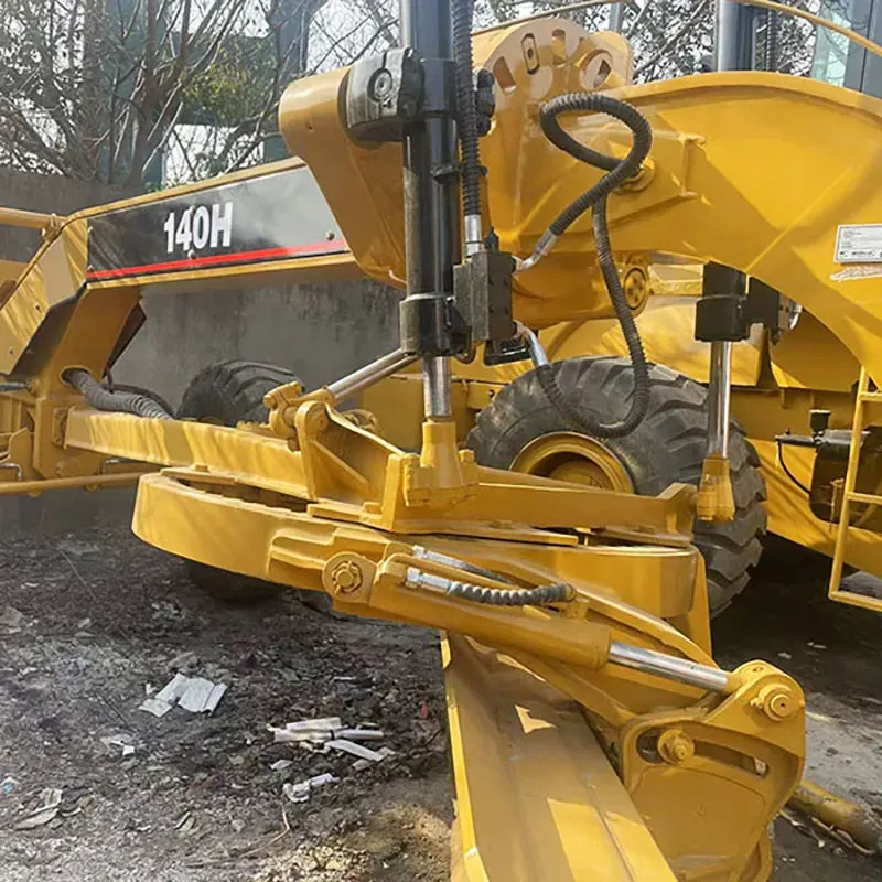 UsedCaterpillar 140HАвтогрейдер