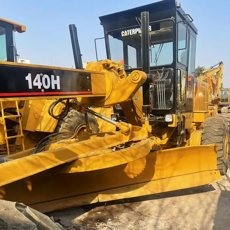 UsedCaterpillar 140HАвтогрейдер