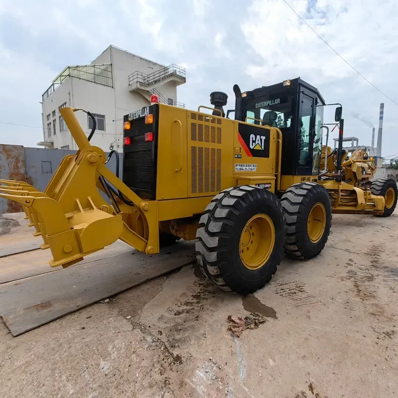 UsedCaterpillar 140KАвтогрейдер