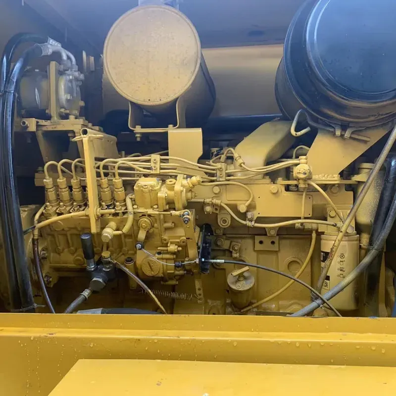 UsedCaterpillar 140KАвтогрейдер