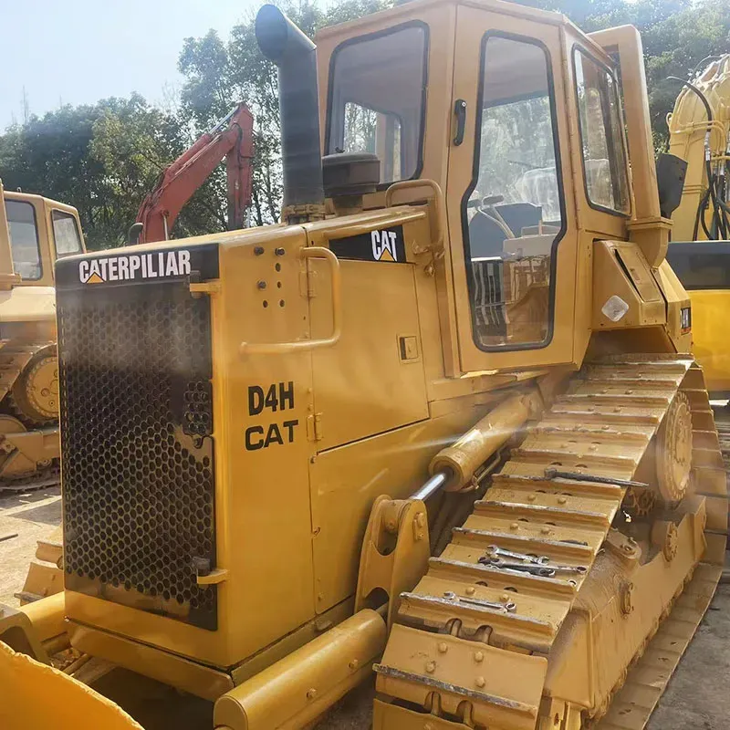 UsedCaterpillar D4HБульдозер