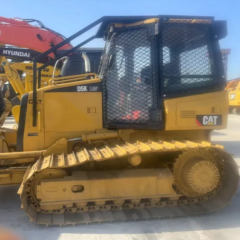 UsedCaterpillar D5KБульдозер