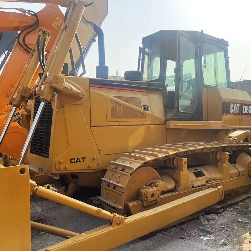 Used Caterpillar D6G excavator
