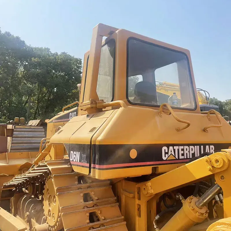 UsedCaterpillar D6NXLБульдозер