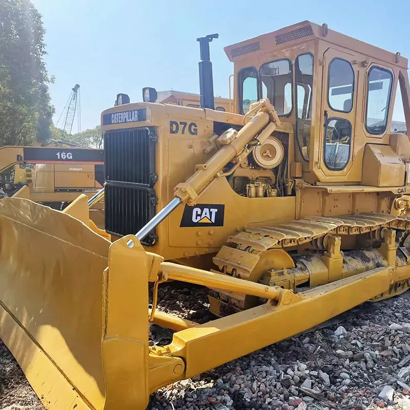 UsedCaterpillar D7GБульдозер