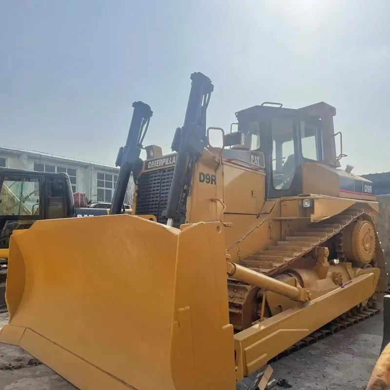 UsedCaterpillar D9RБульдозер