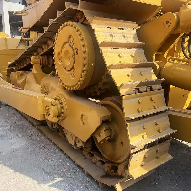 UsedCaterpillar D9RБульдозер