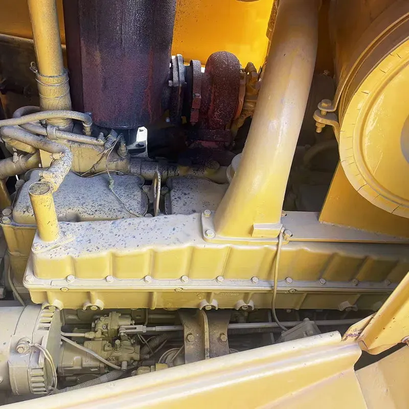 UsedCaterpillar D9RБульдозер