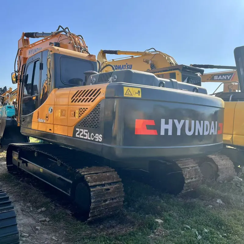 Used Hyundai 225 Экскаватор