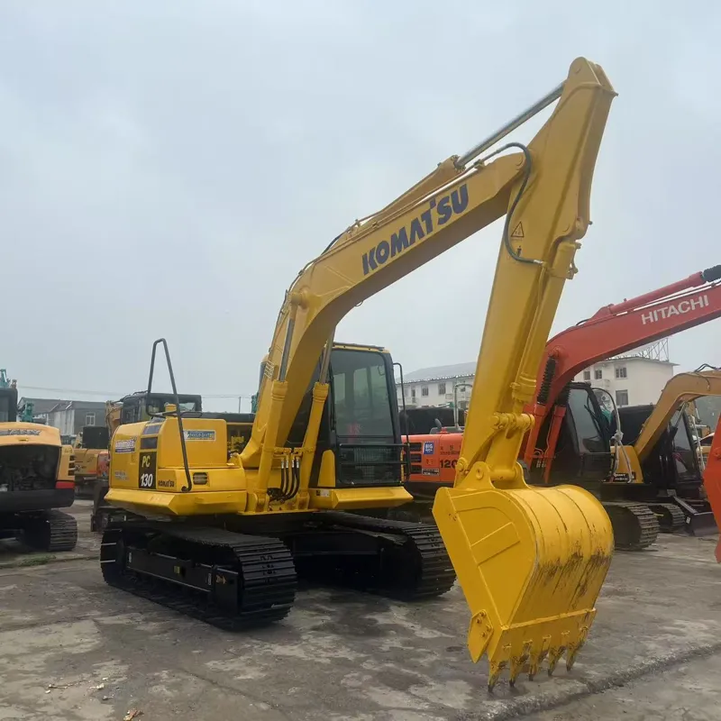Used komatsu 130-7 Excavator