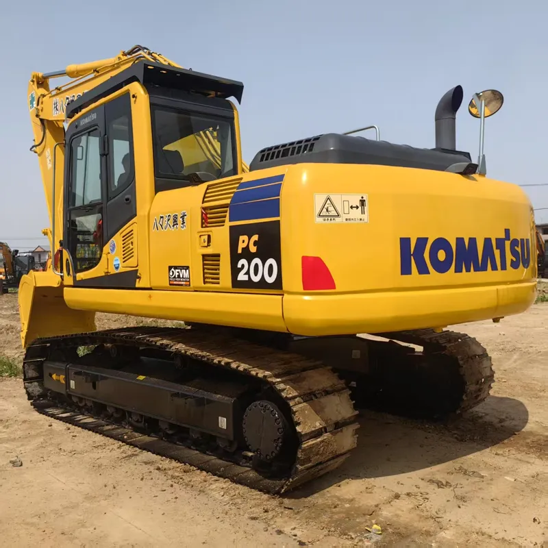 Used Komatsu 200-8 Excavator
